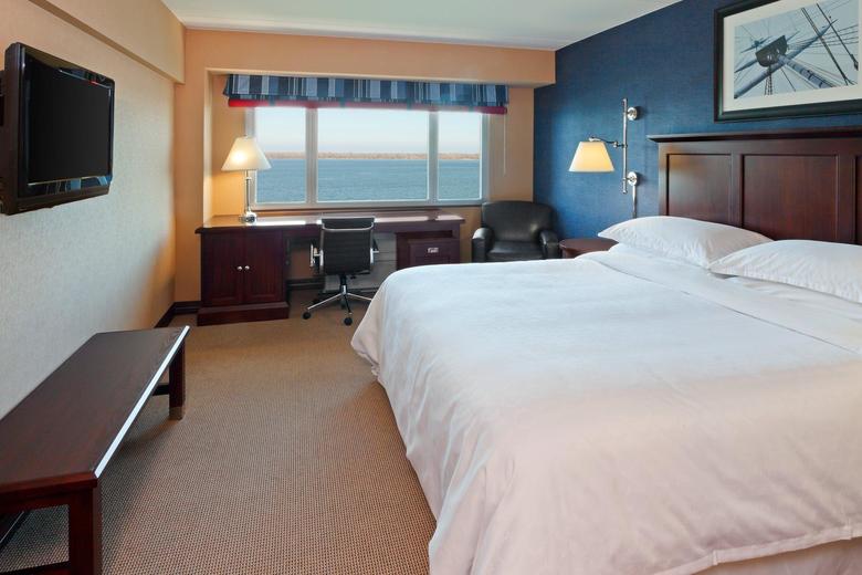 Sheraton Erie Bayfront Hotel