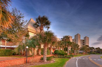 Hostal The Oceanfront Litchfield Inn