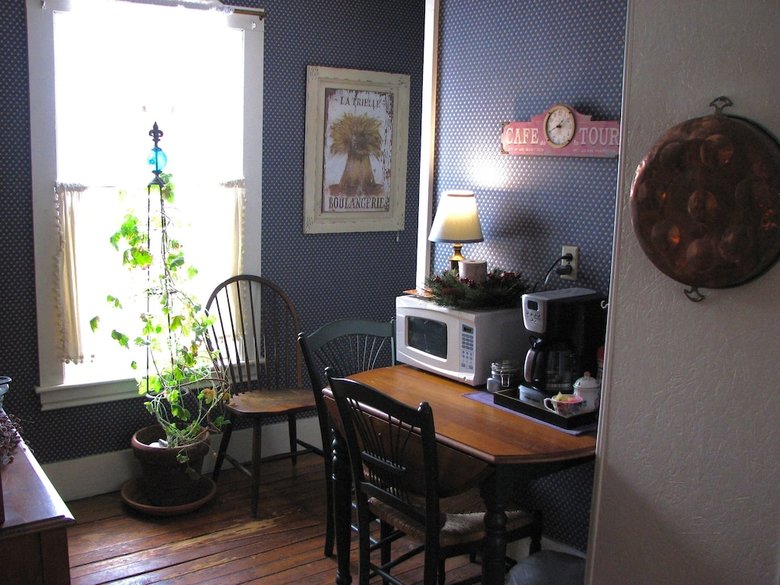 Rose Arbour Bed & Breakfast
