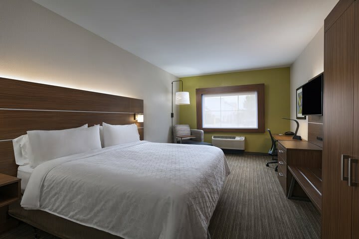 Holiday Inn Express Hotel & Suites Cedar Park