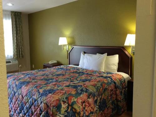 Hotel Stratford House Inn And Suites