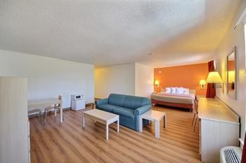 Motel 6 Laredo North