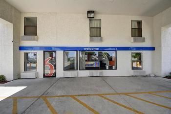 Motel 6 Laredo North