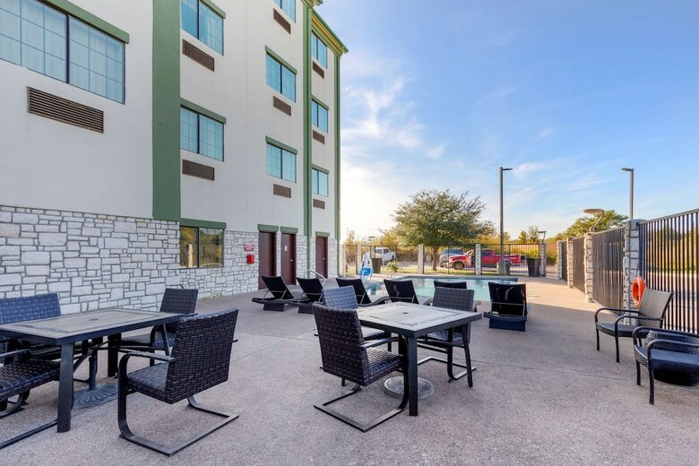 Hotel Best Western Plus La Grange Inn & Suites