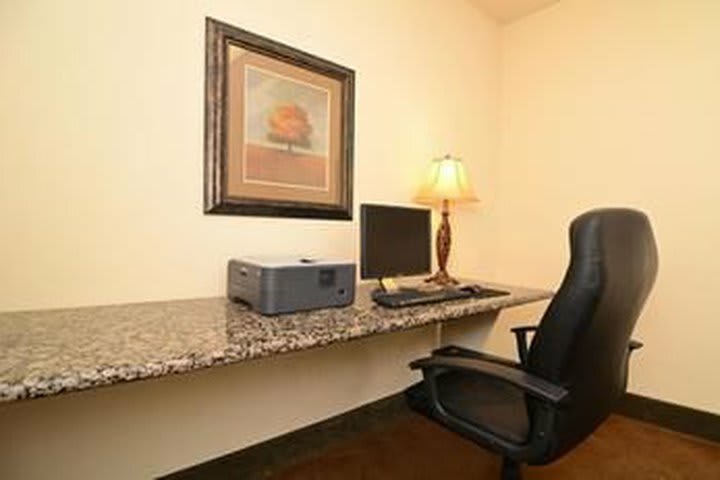 Hotel Best Western Plus La Grange Inn & Suites
