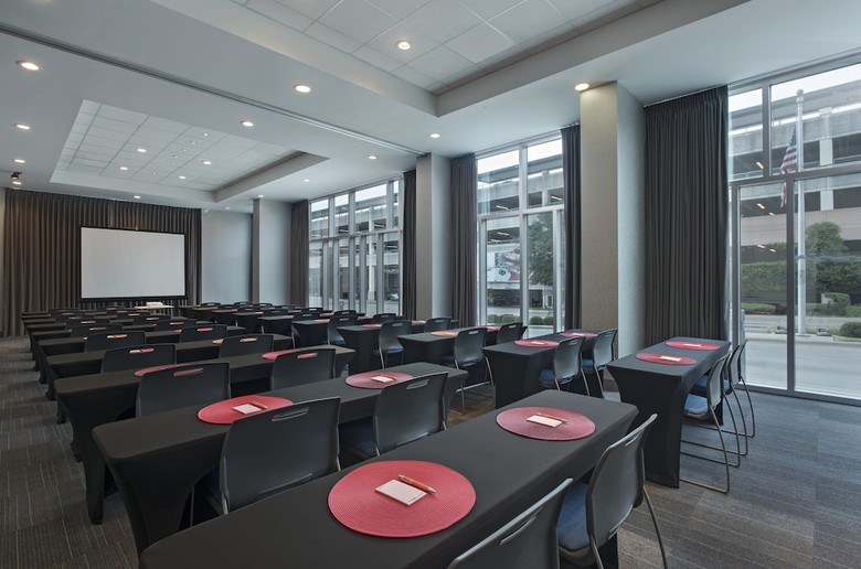 Hotel Aloft Austin At The Domain