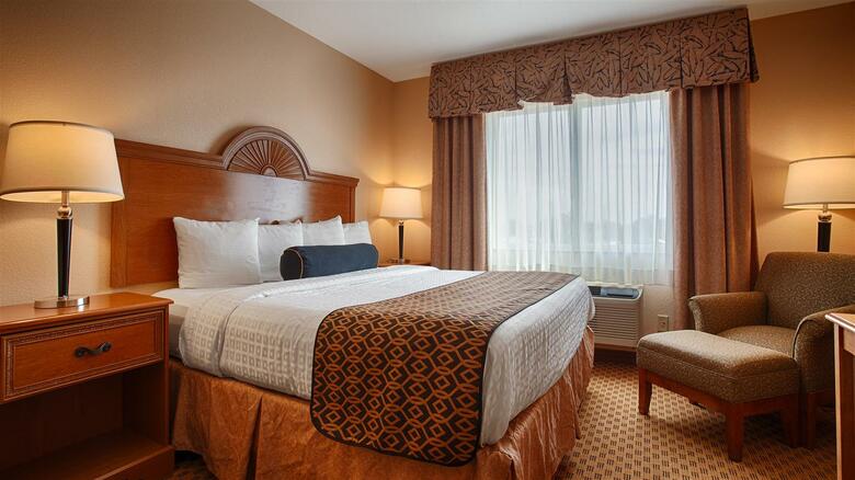 Hotel Best Western South Plains Inn & Suites