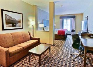 Hotel Comfort Suites