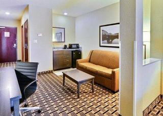 Hotel Comfort Suites