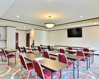 Hotel Comfort Suites