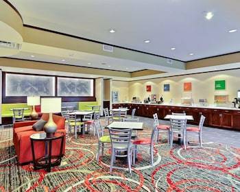 Hotel Comfort Suites