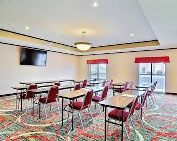 Hotel Comfort Suites
