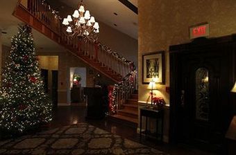 Hostal Camelot Restaurant & Inn