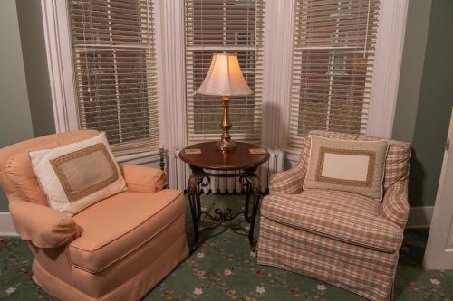 Grape Arbor Bed And Breakfast