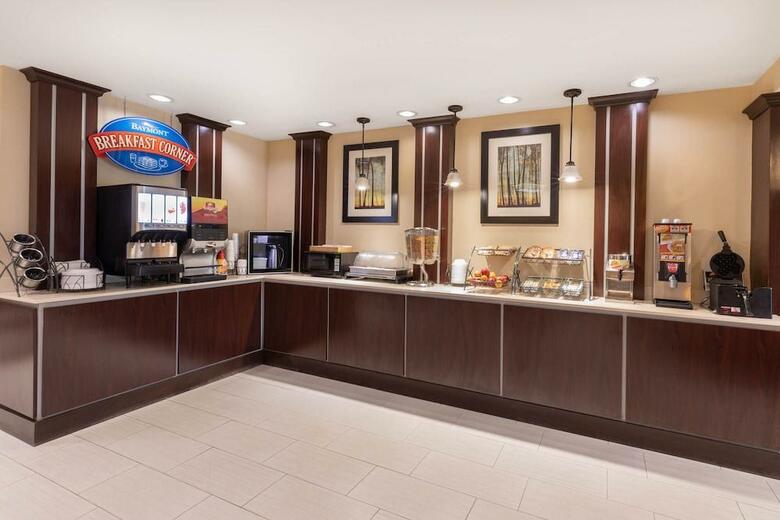 Hotel Baymont Inn & Suites Victoria