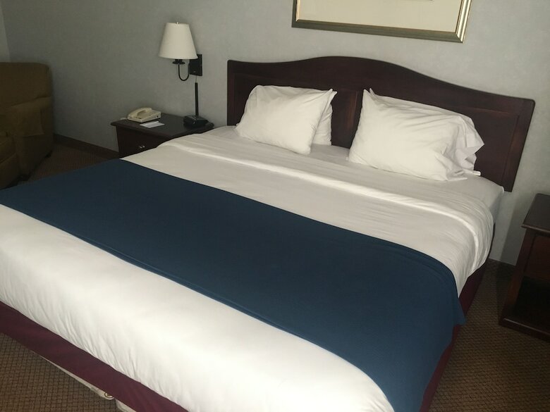 Hotel Mountain Inn & Suites