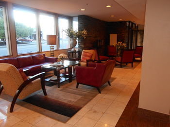 The Governor, A Coast Hotel