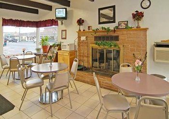 Motel Rodeway Inn & Suites