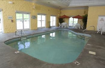 Hotel Oak Tree Lodge