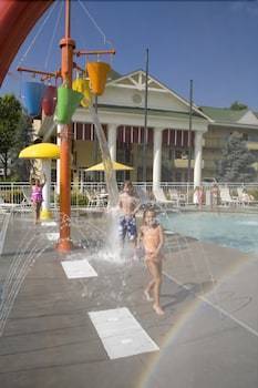 Hotel Oak Tree Lodge