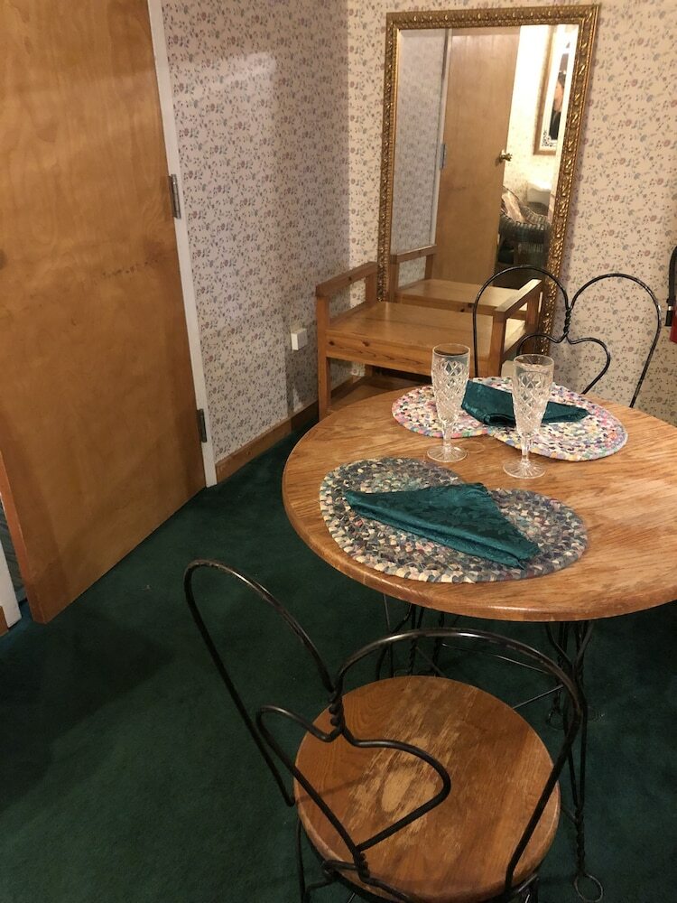 Smokies Bed And Breakfast