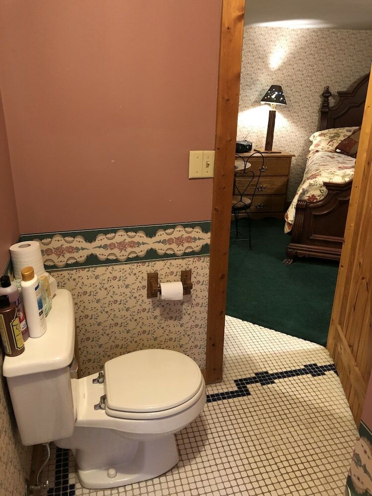 Smokies Bed And Breakfast