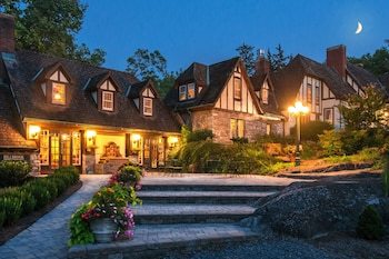 Bed & Breakfast Hillbrook Inn