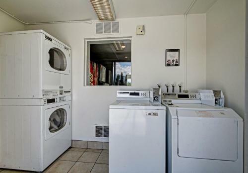 Motel 6 Salt Lake City South - Midvale