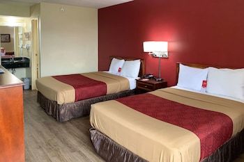 Hotel Econo Lodge North