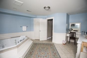 Bed & Breakfast Inn At Old Virginia