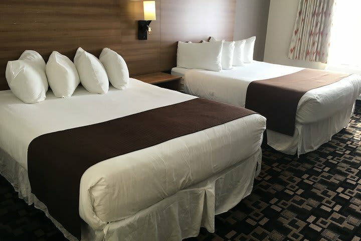 Coast Medicine Hat Hotel