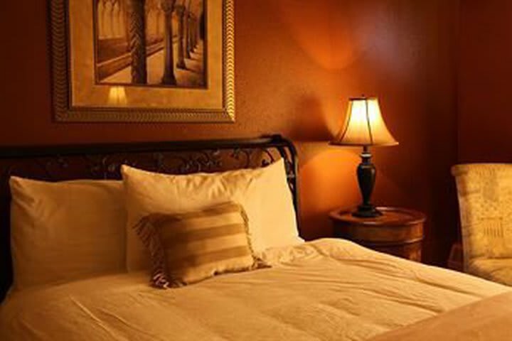 Coast Medicine Hat Hotel