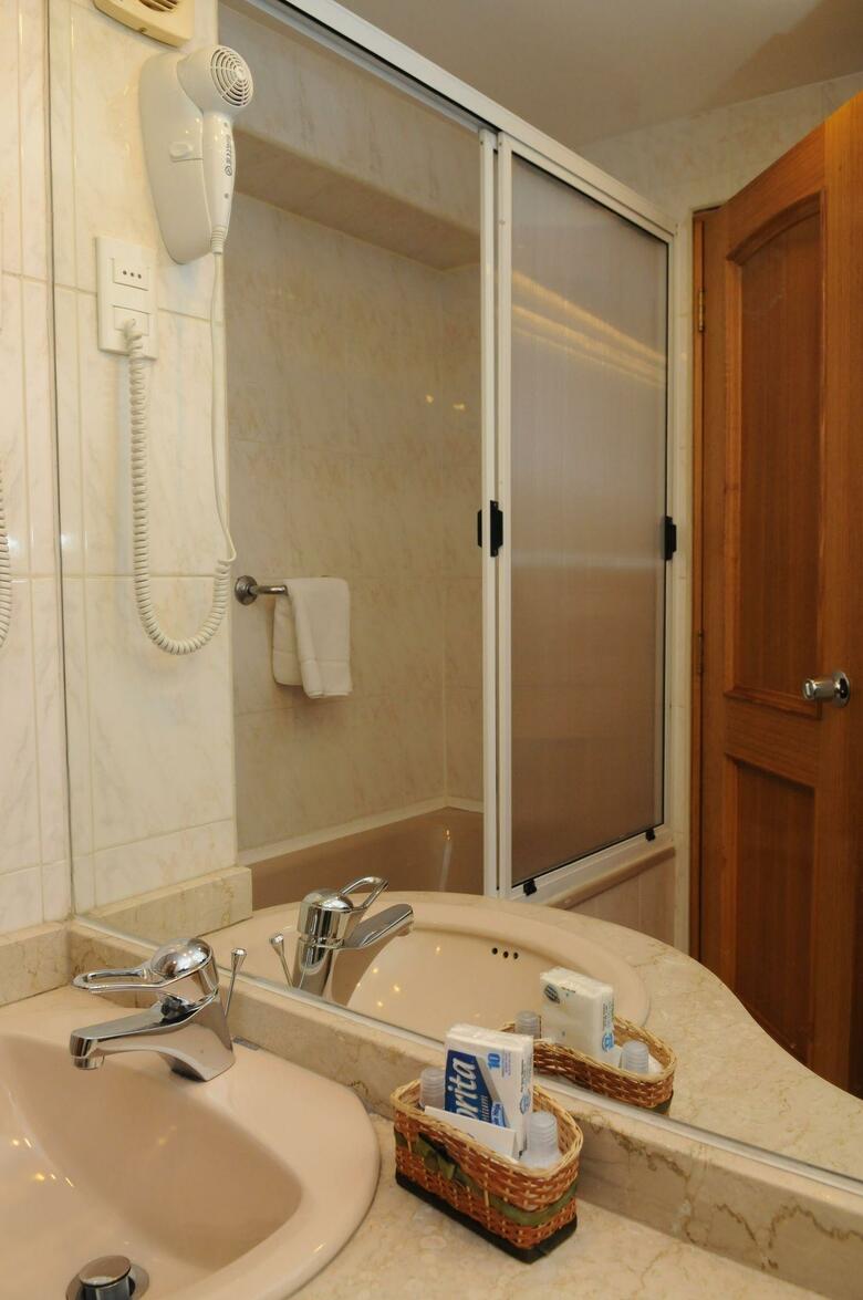 Hotel Finisterrae