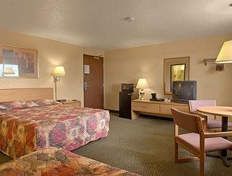 Super 8 Motel - Casper/west