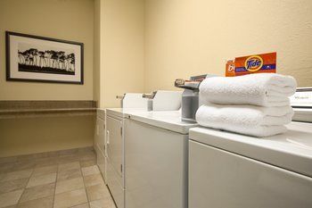 Hotel Country Inn & Suites By Carlson Appleton