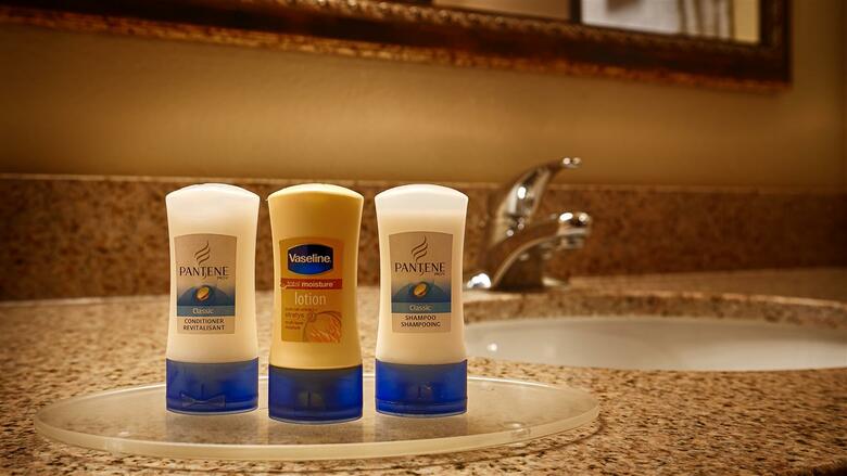Hotel Best Western Plus Crown Colony Inn & Suites