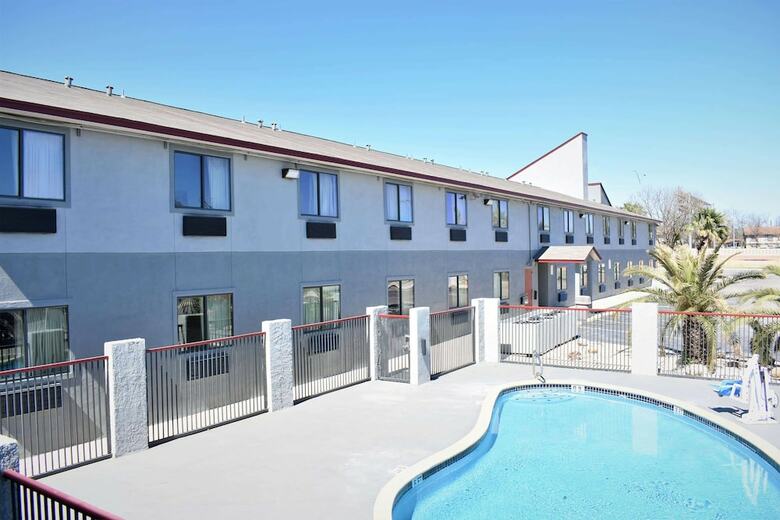 Hotel Red Roof Inn New Braunfels