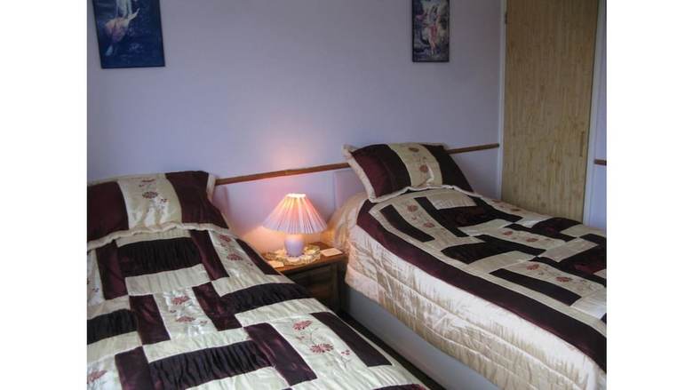 Bed & Breakfast Camelot Retreat