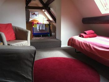 Sanders Yard - B&B
