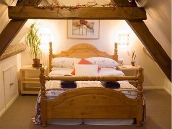 Sanders Yard - B&B