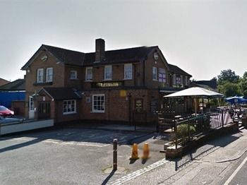 Hostal The Fusilier Inn