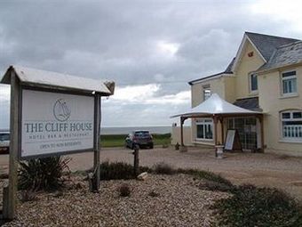 Hostal The Cliff House Hotel