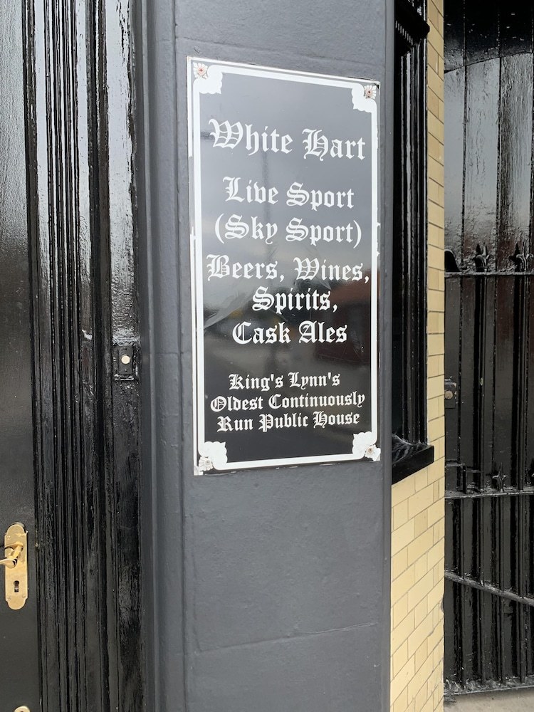 Hostal The White Hart