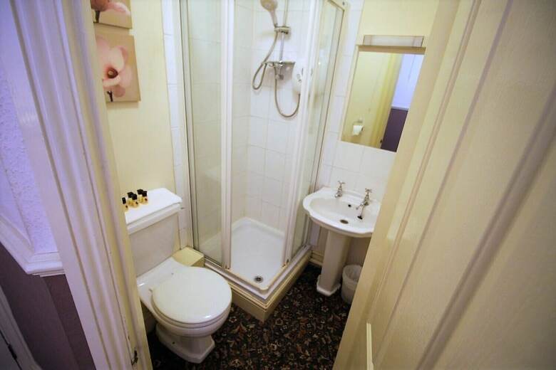 Hostal The Kings Arms