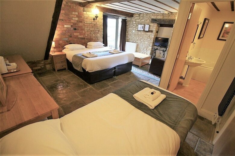Hostal The Kings Arms