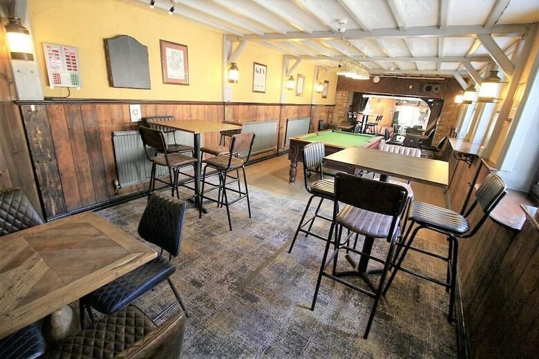 Hostal The Kings Arms