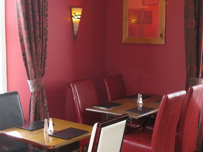 Hostal Pen Mill Hotel