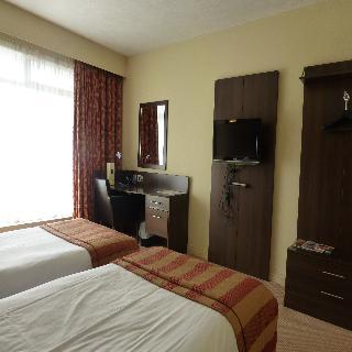 The Bridge House Hotel
