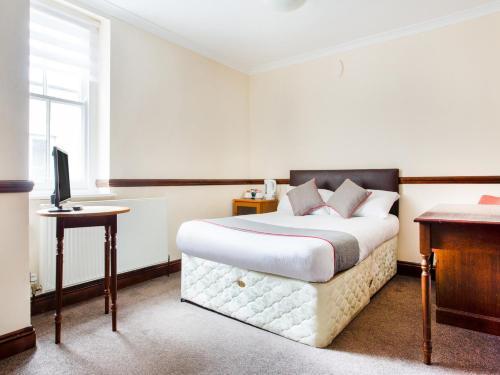 Hostal The Brunel Inn