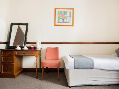 Hostal The Brunel Inn